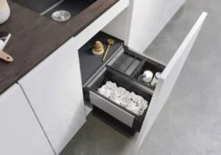 Blanco Select - Papelera Incorporada, Dividida, Volumen 35 L 526202 7 Blanco Select - Papelera Incorporada, Dividida, Volumen 35 L 526202 -Blanco 87a3eabc8332cc480c232373