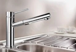 Blanco Alta S - Grifo De Fregadero Con Ducha Extraíble, Cromo 518407 -Blanco bac16f7f581817a63166eeac