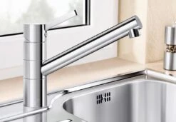 Blanco Tivo - Grifo De Fregadero, Plegable Bajo Ventana, Cromo 518408 -Blanco e3b9b6cb937431cecaadd1e3 1